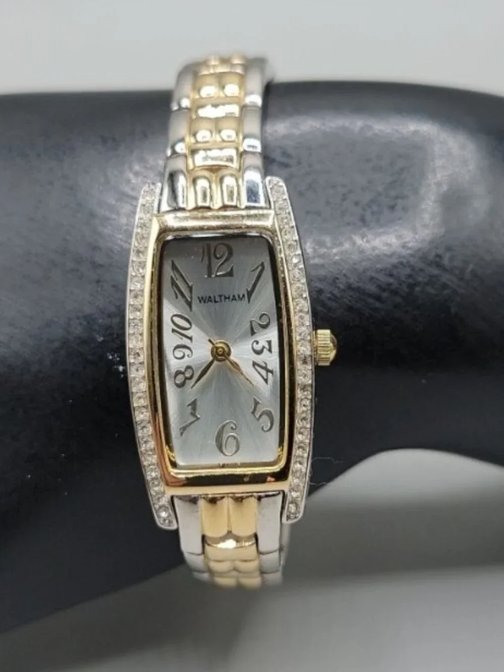 Vtg Waltham Ladies Tonneau Style Watch WAW042 Art Deco Crystal Bezel 6